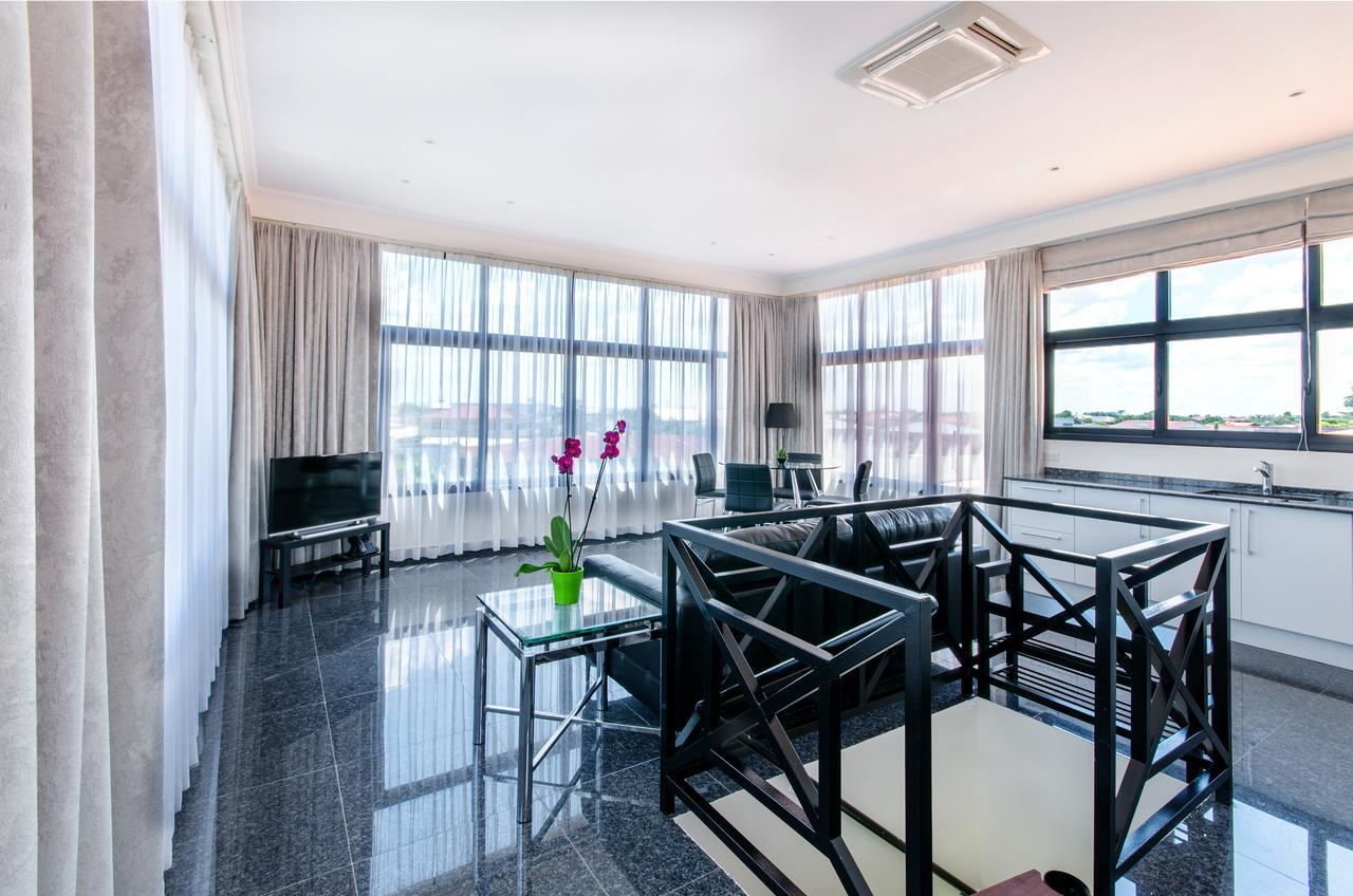 Hotel Babylon Paramaribo Esterno foto