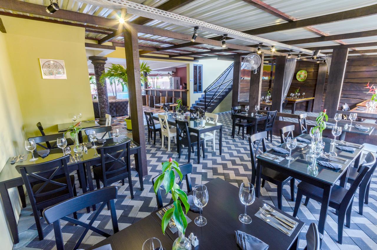 Hotel Babylon Paramaribo Esterno foto