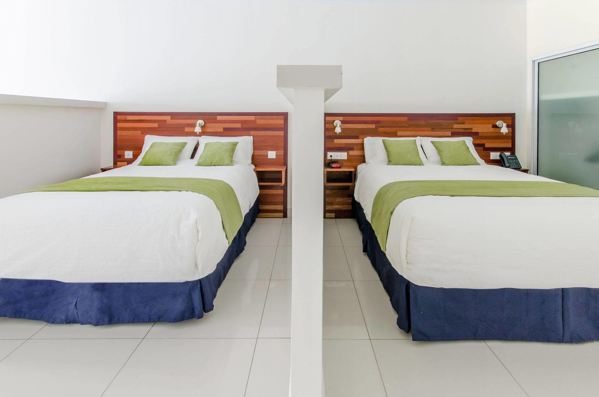 Hotel Babylon Paramaribo Esterno foto